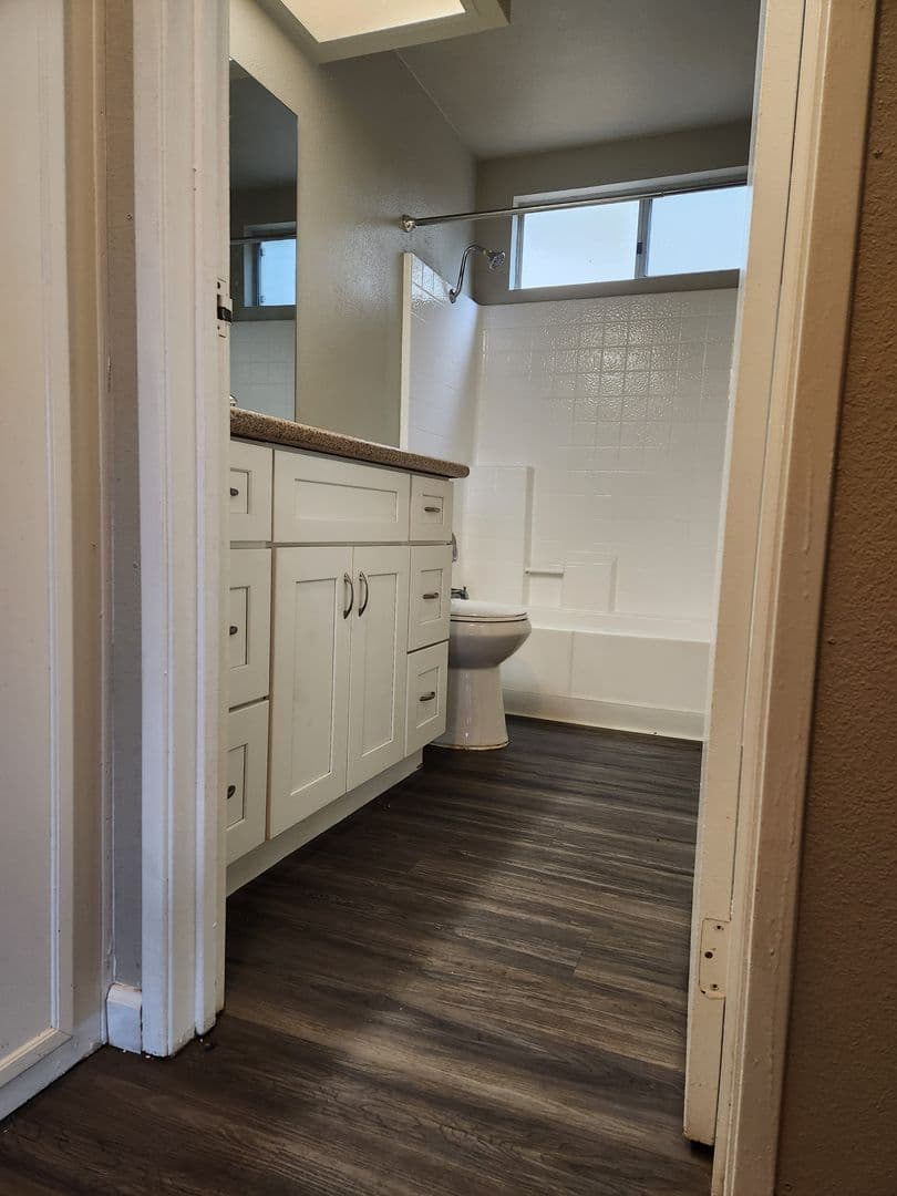 Bonsall Apartment: 31932 Del Cielo Este