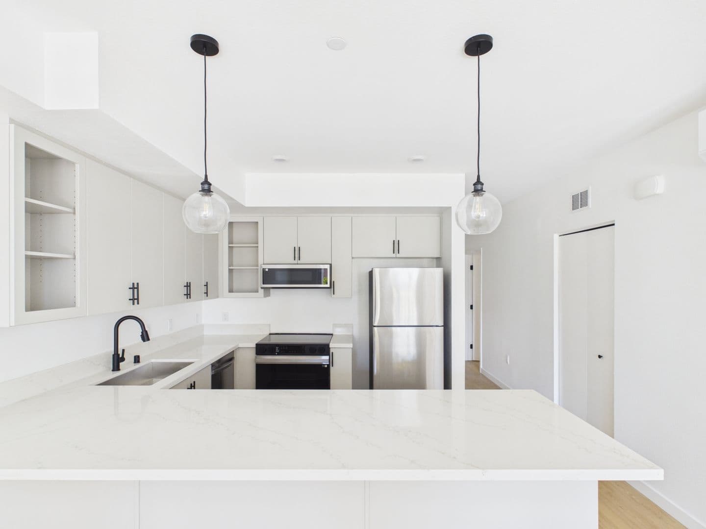 San Diego Apartment: 2844 Lytton Street