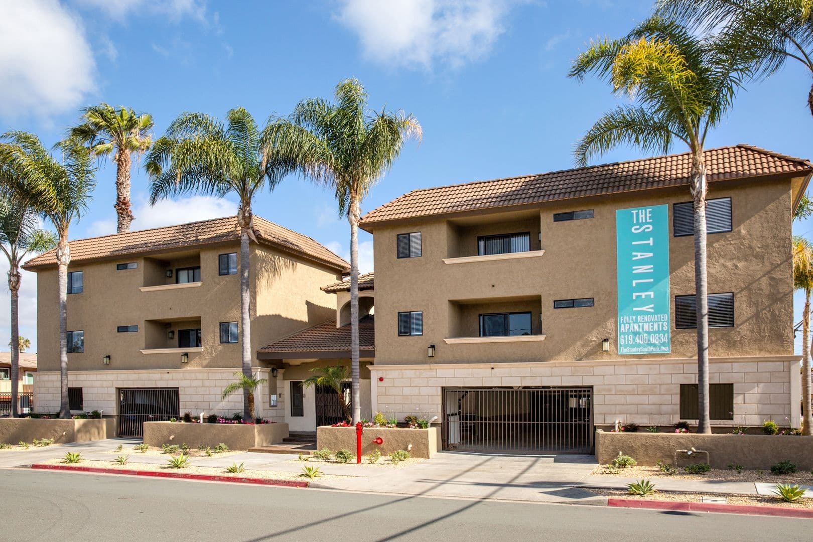 San Diego Apartment: 2827 A Street