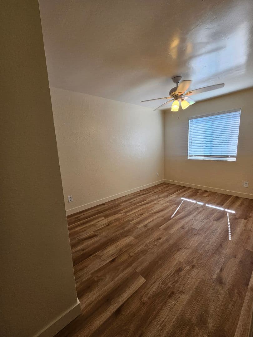 Chula Vista Apartment: 1052 Del Mar Ave