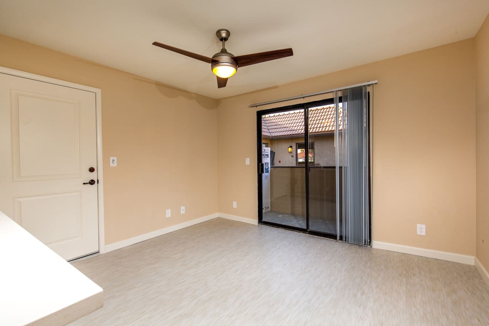 San Diego Apartment: 2827 A Street
