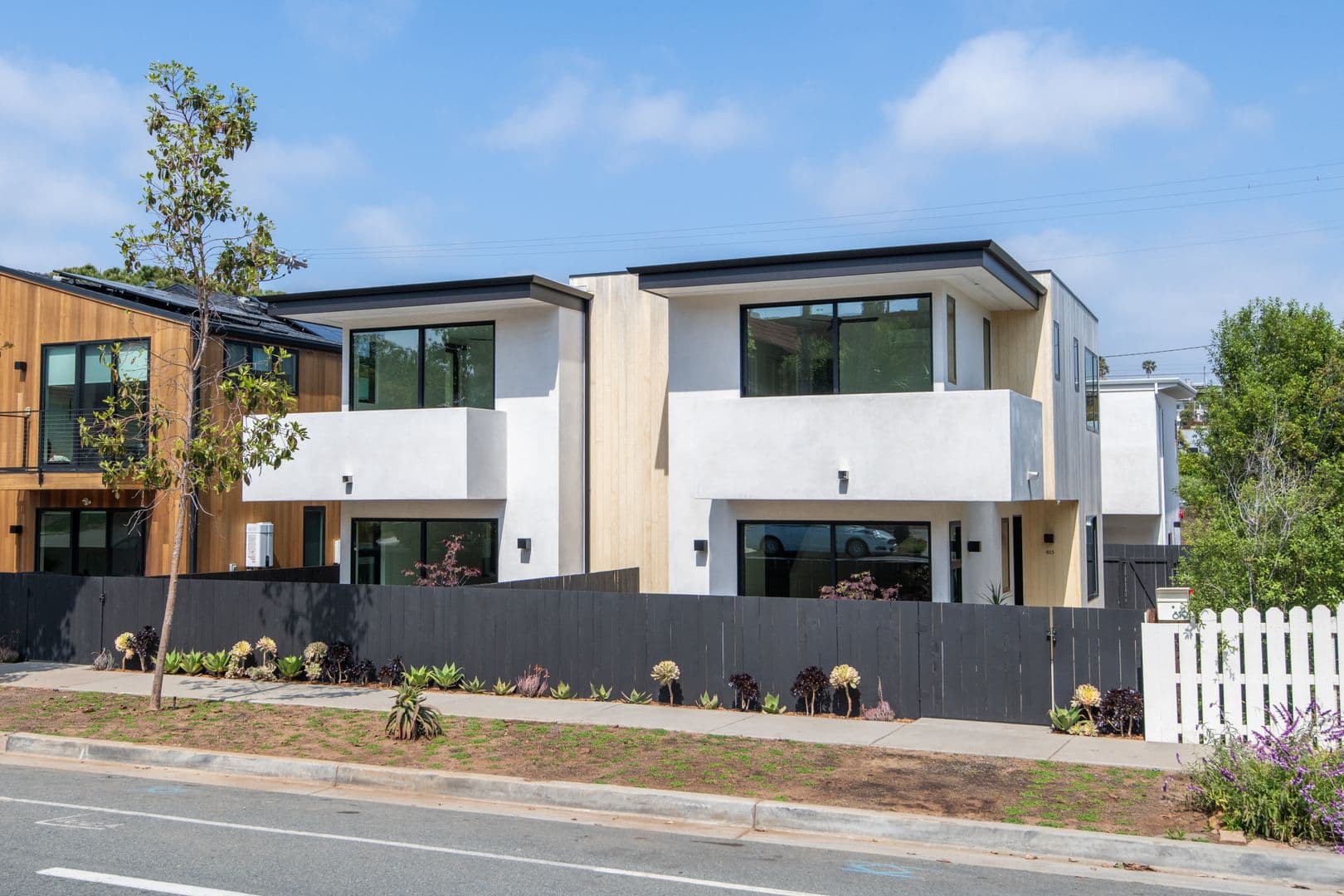 Encinitas Apartment: 811 3rd Street