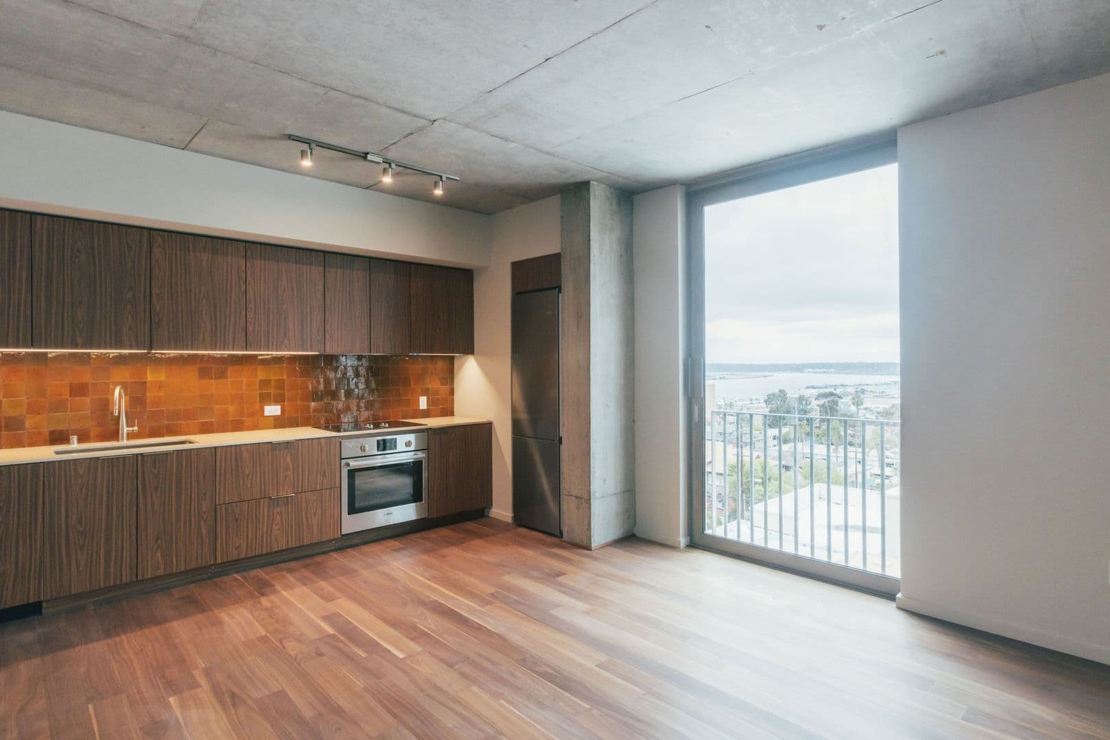 San Diego Apartment: 2710 Third Avenue