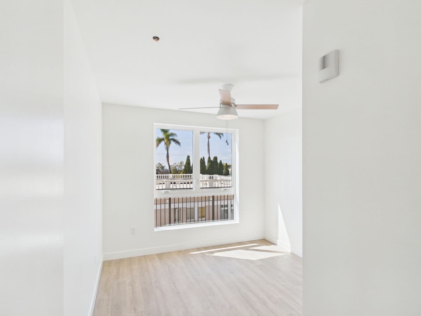San Diego Apartment: 3104 Third Avenue