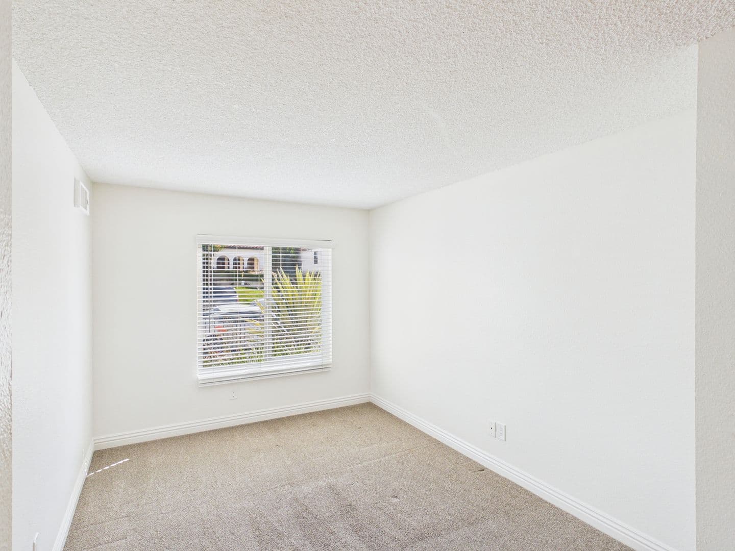 San Diego Apartment: 3746 Alabama St