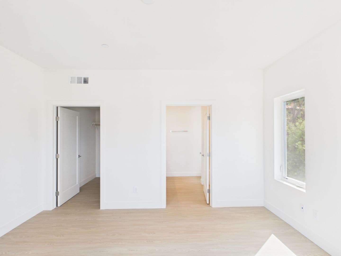 Carlsbad Apartment: 7525-7535 Romeria Street