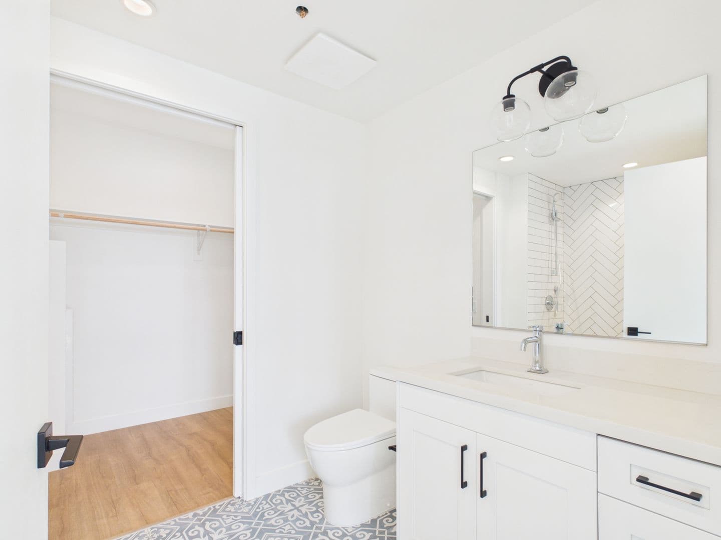 San Diego Apartment: 3104 Third Avenue