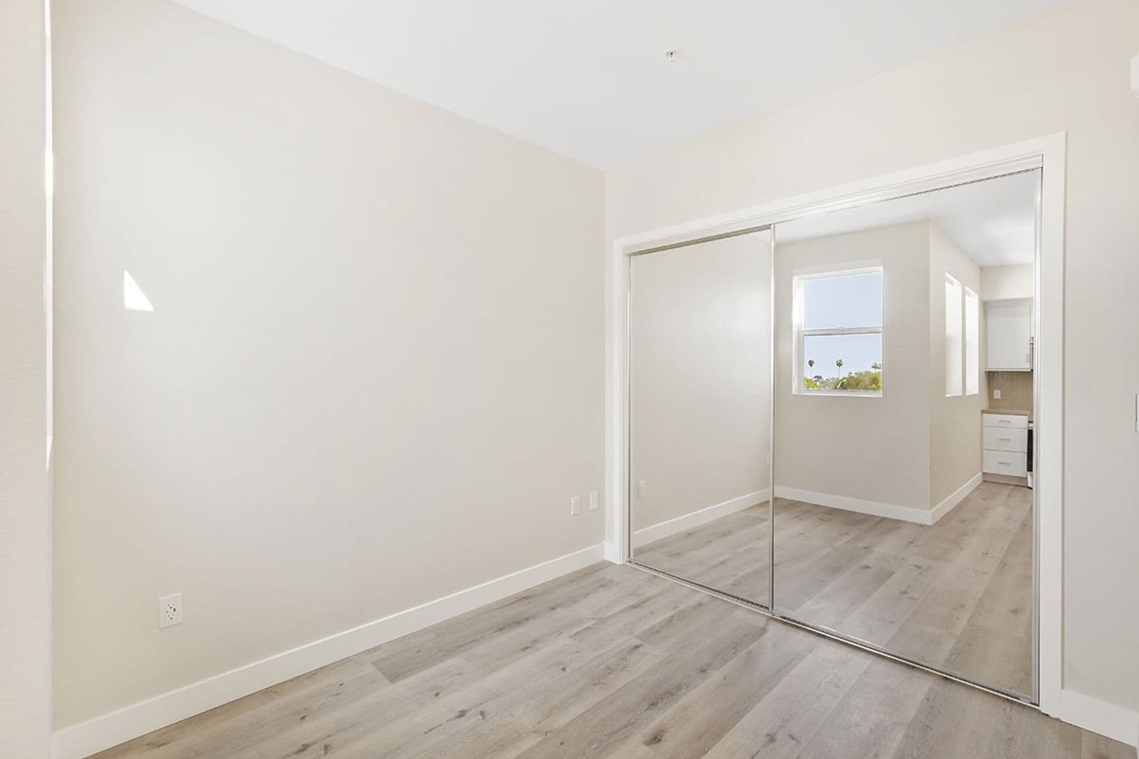 San Diego Apartment: 4222 Georgia Street