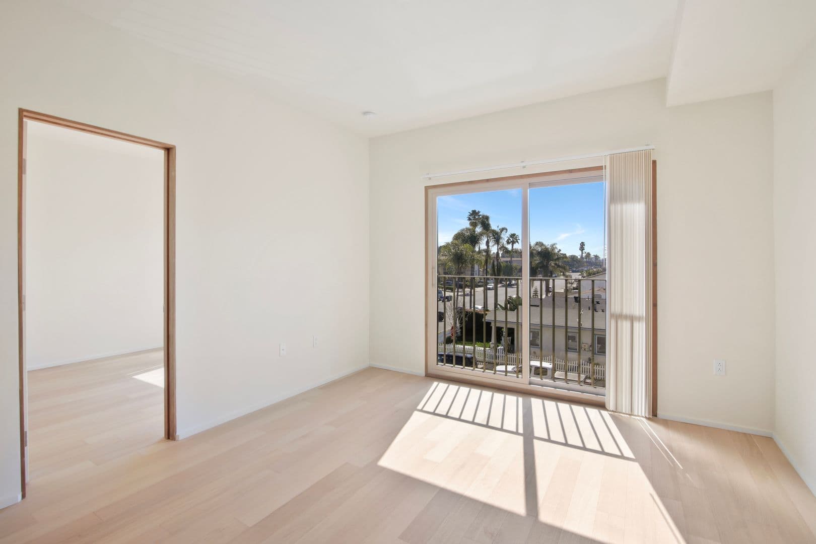 San Diego Apartment: 2028 Howard Avenue