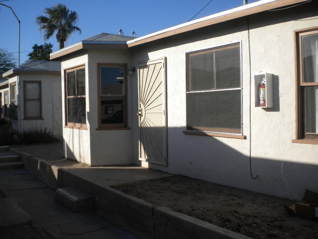 Yuma Apartment: La Fiesta Apts