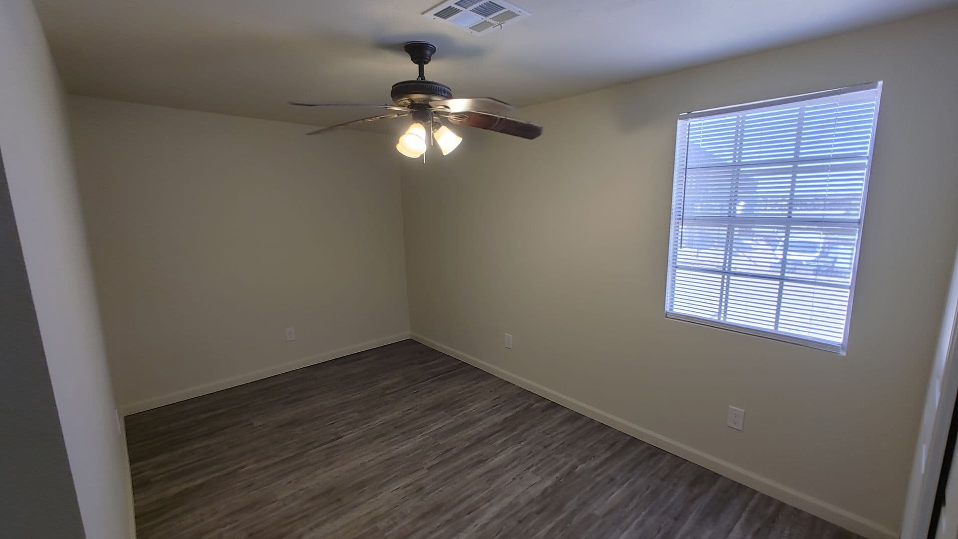 Yuma House: 880 S. 12th Avenue
