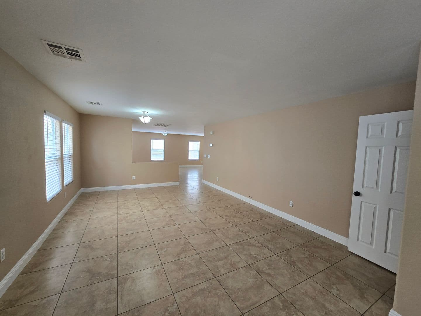 Las Vegas House: 245 Country Greens Avenue