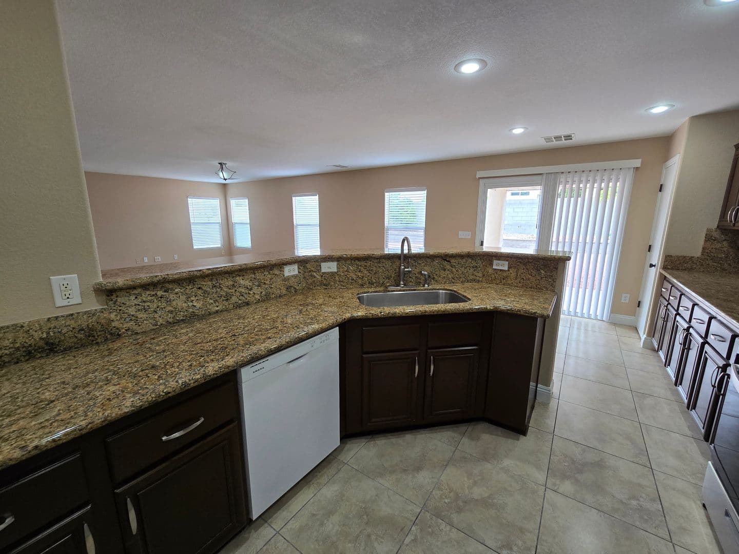 Las Vegas House: 245 Country Greens Avenue