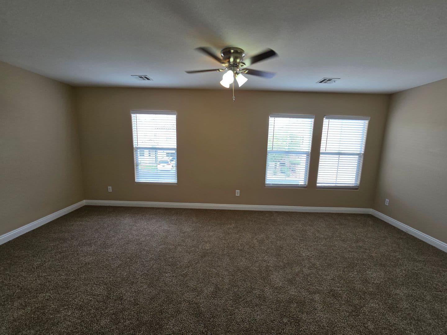 Las Vegas House: 245 Country Greens Avenue