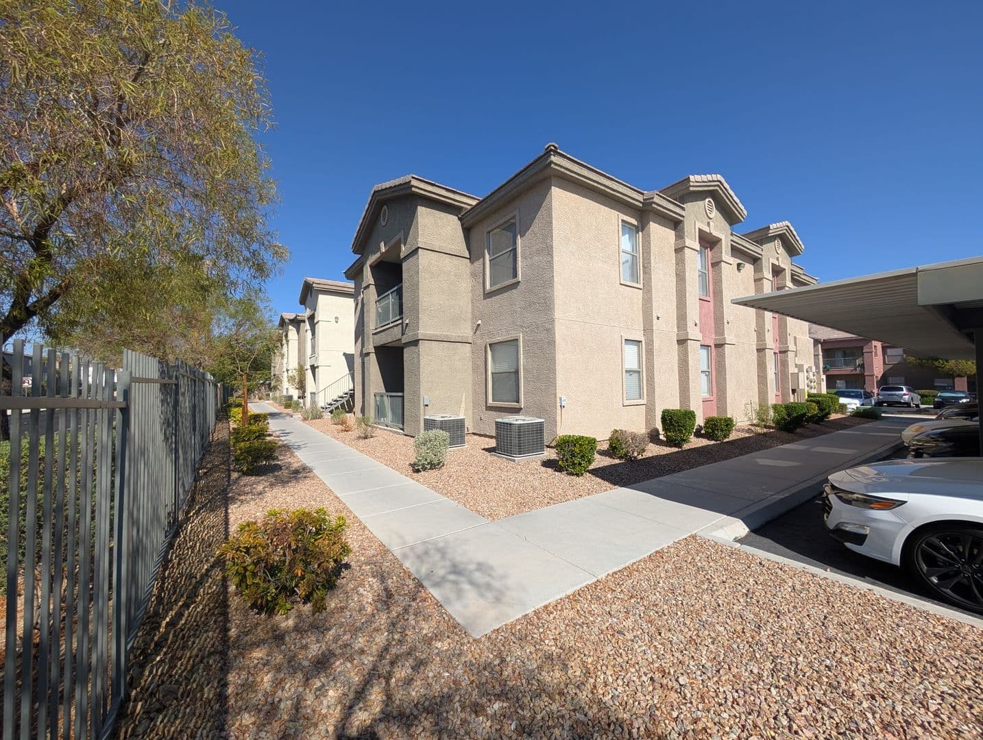 Las Vegas House: 8000 W Badura Ave Unit 2158