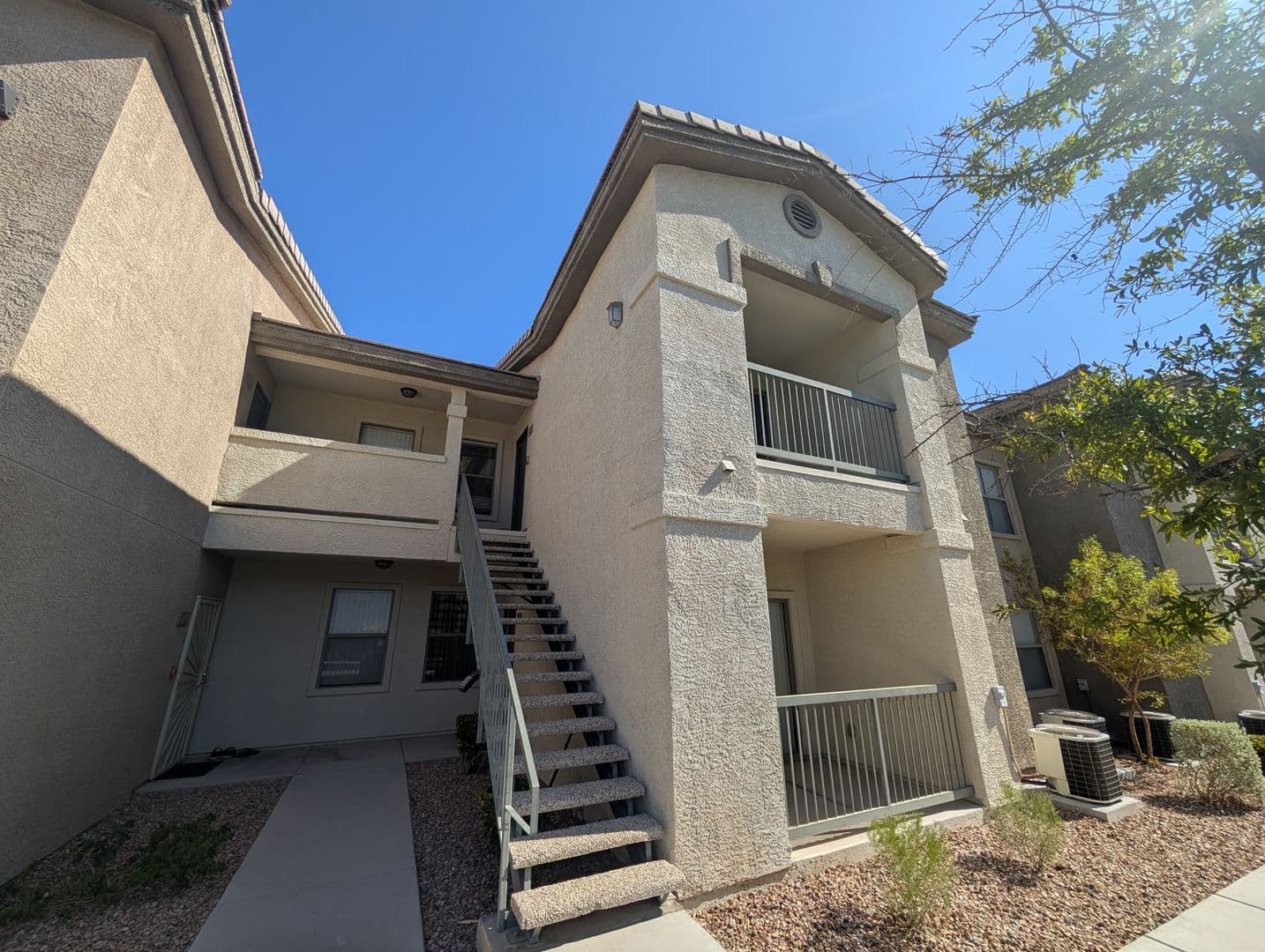 Las Vegas House: 8000 W Badura Ave Unit 2158