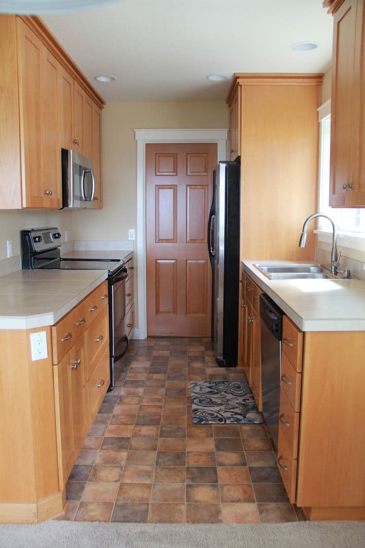 Seaside House: 3612 Sunset Blvd.