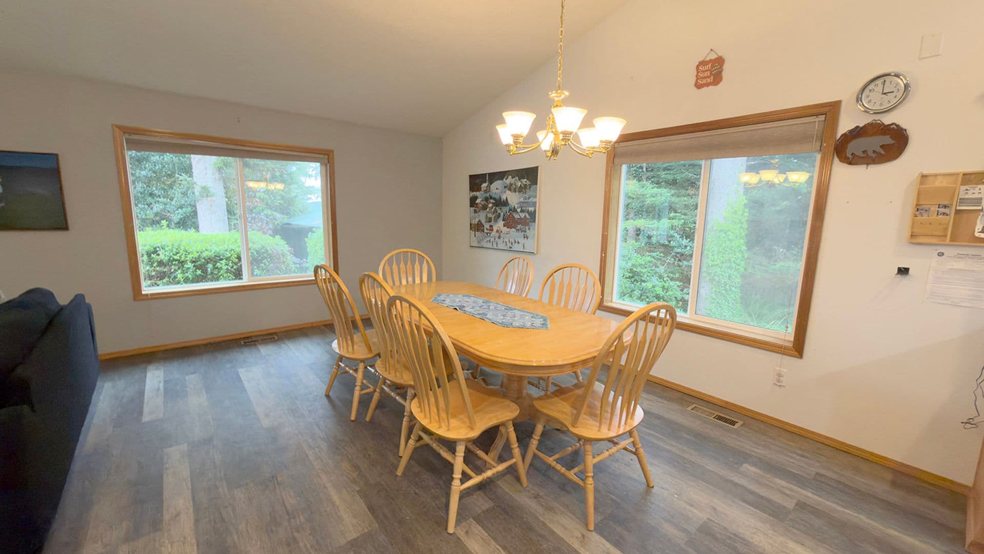 Warrenton House: 90587 Lake View Rd