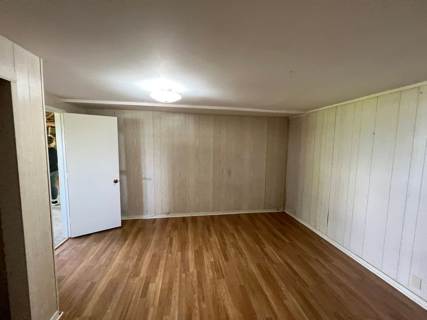 Astoria House: 496 37th St.