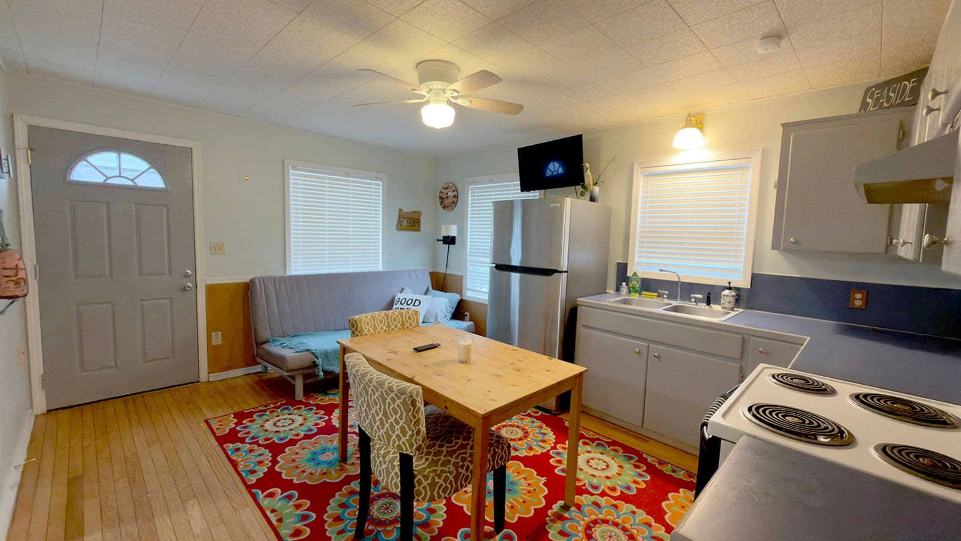 Seaside House: 310 Avenue K
