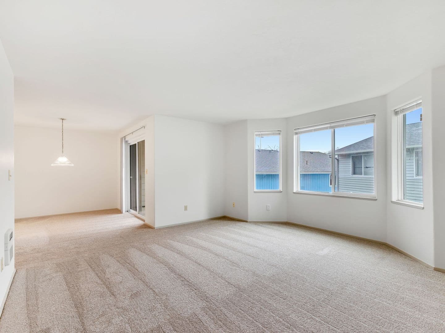 Seaside Apartment: 355 South Wahanna Rd