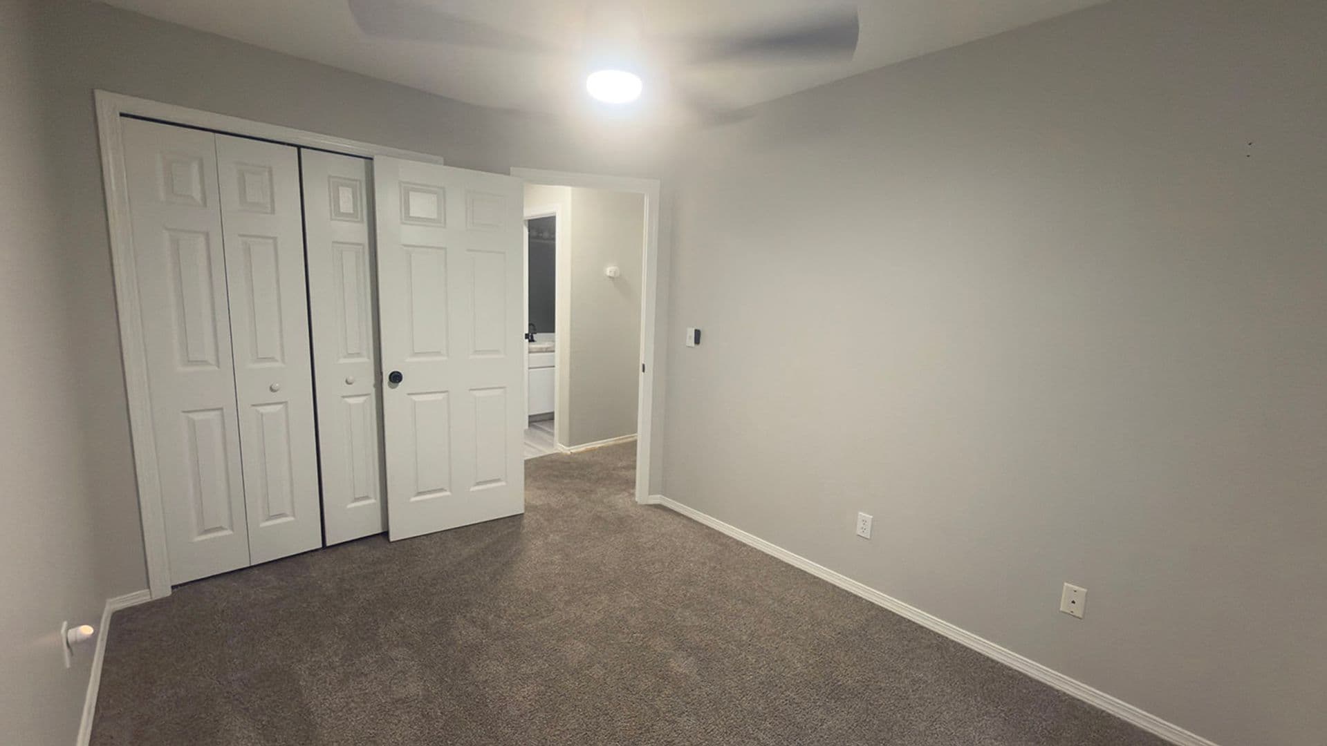 Astoria House: 1336 Olney Ave