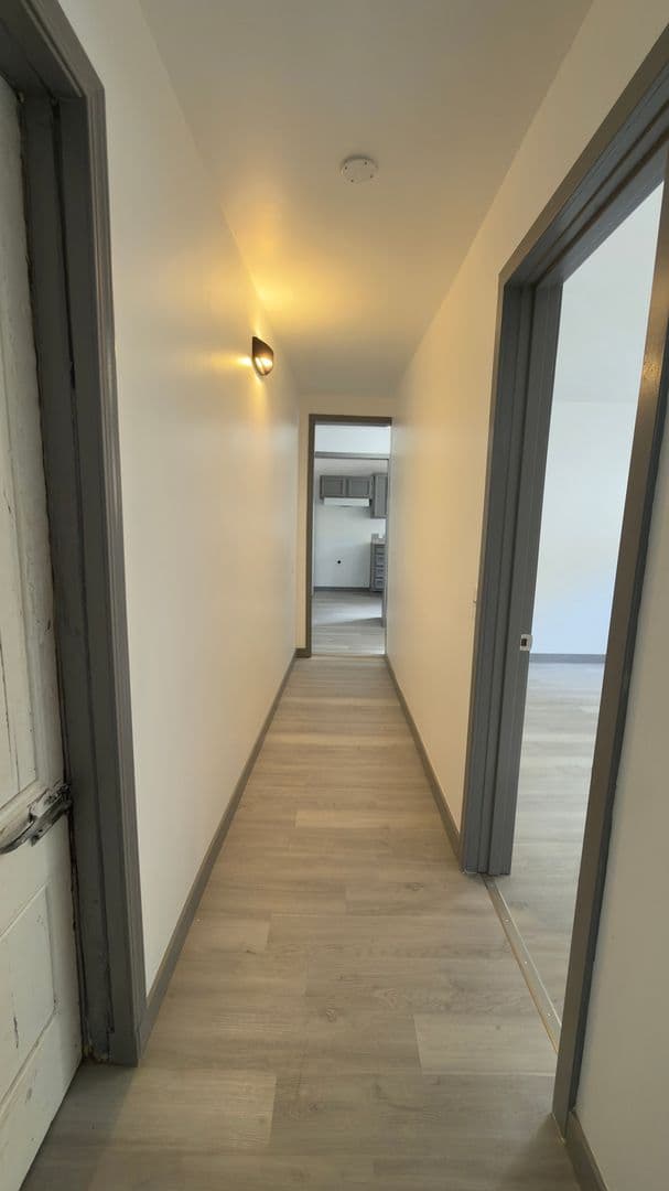 Astoria Apartment: 450 Commercial St. 1 & 2