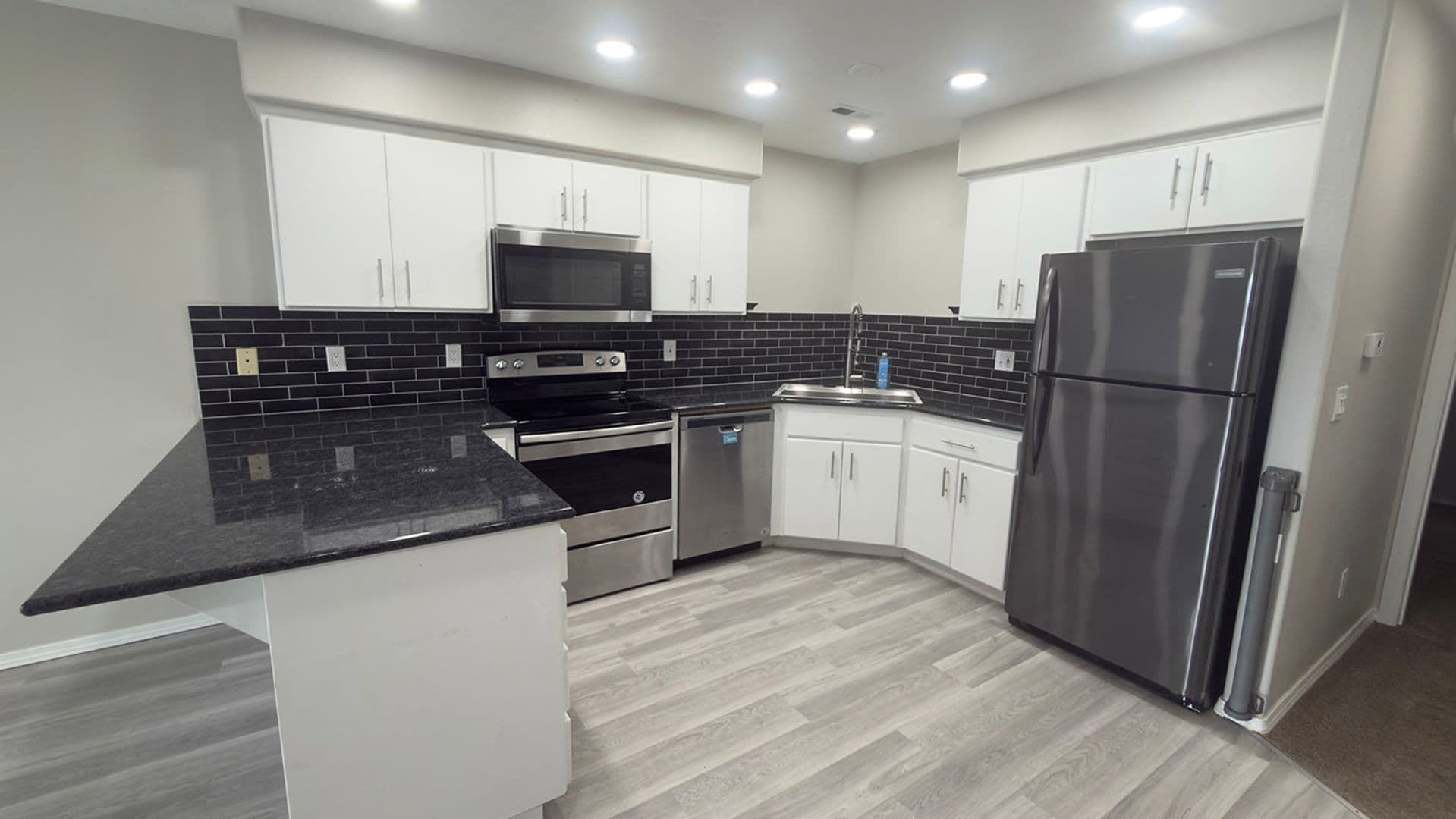 Astoria House: 1336 Olney Ave