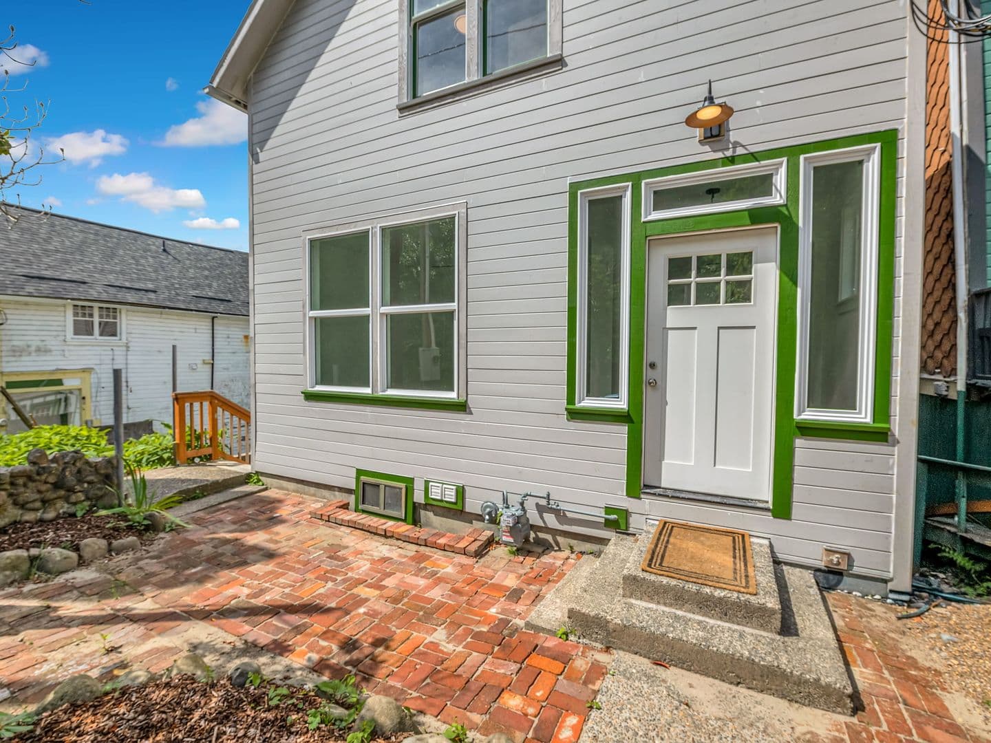 Astoria Apartment: 66 W Bond St. Unit A