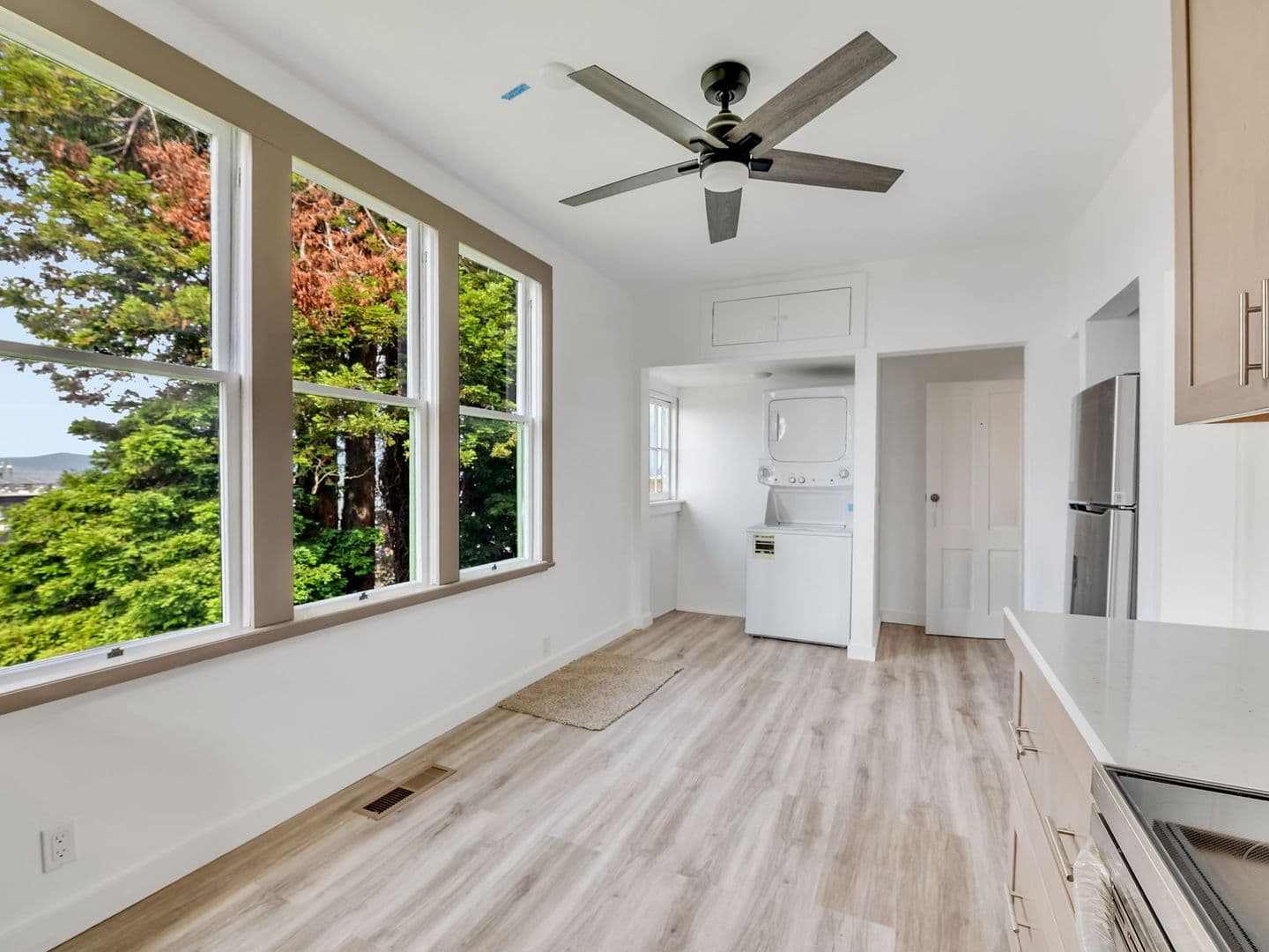 Astoria Apartment: 66 W Bond St. Unit A