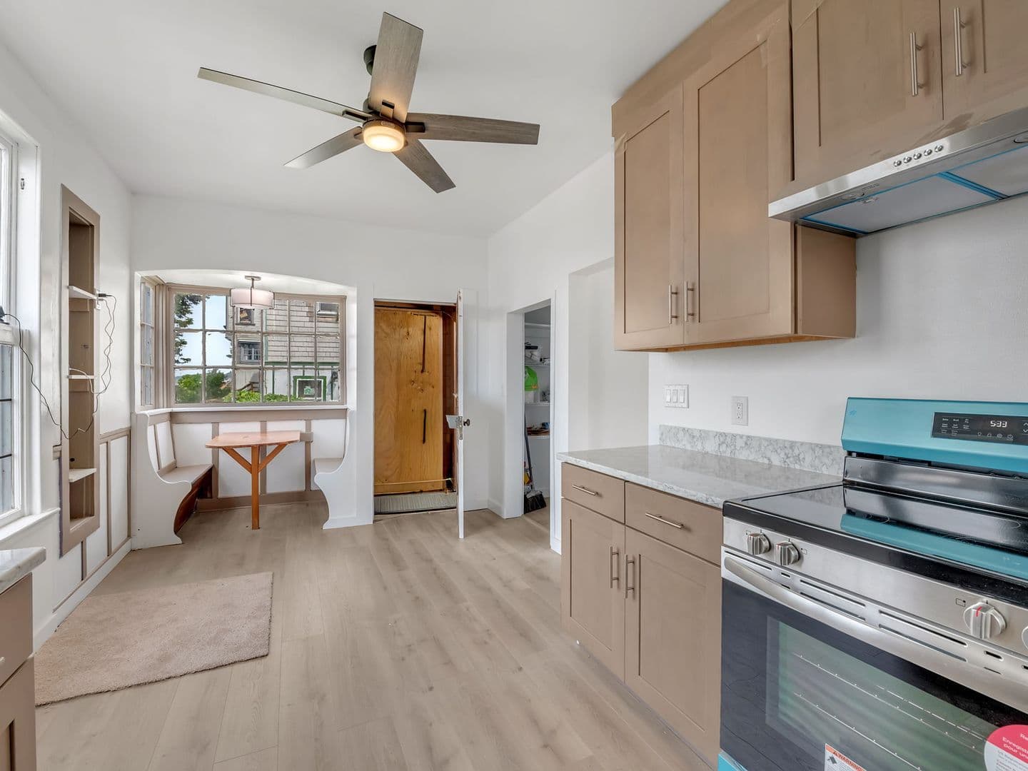 Astoria House: 70 W Bond St.