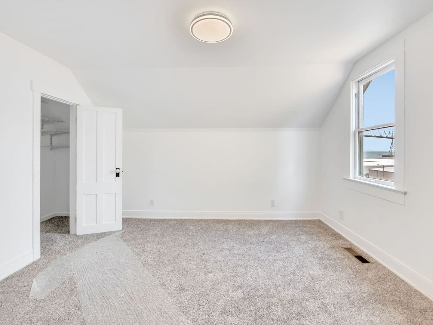 Astoria Apartment: 66 W Bond St. Unit A