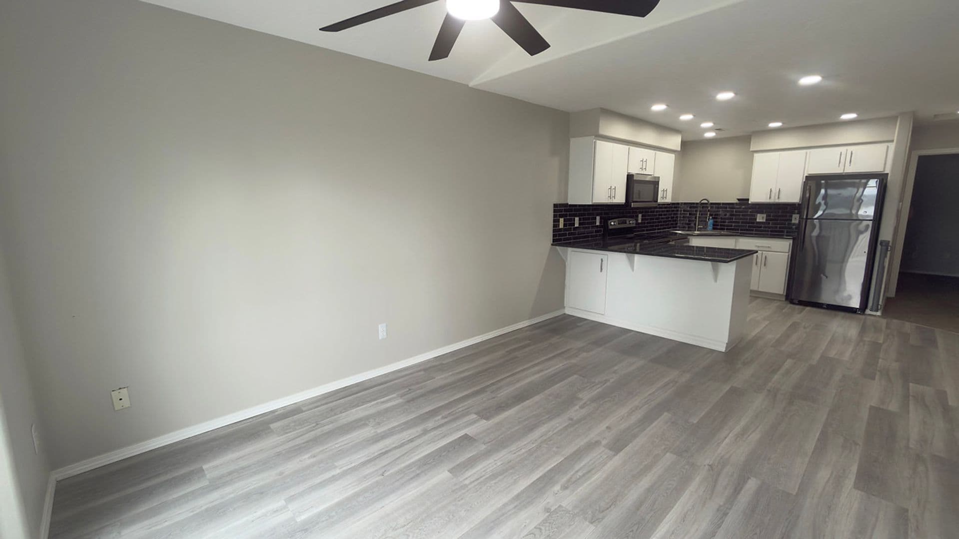 Astoria House: 1336 Olney Ave