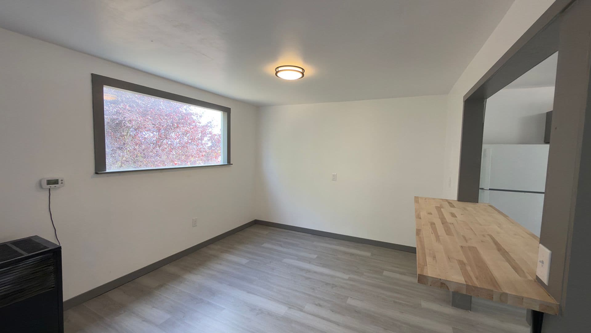 Astoria Apartment: 450 Commercial St. 1 & 2