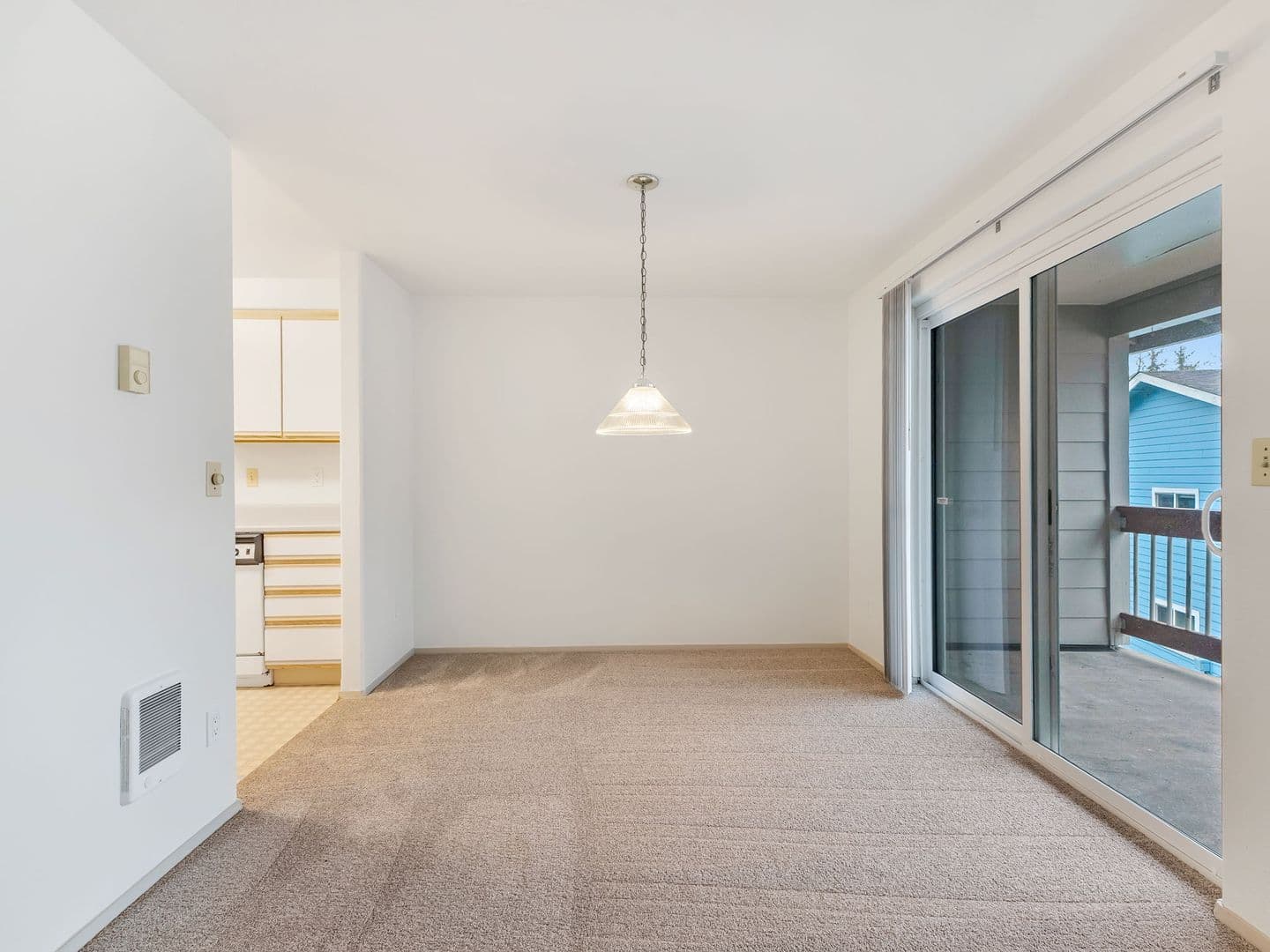 Seaside Apartment: 355 South Wahanna Rd