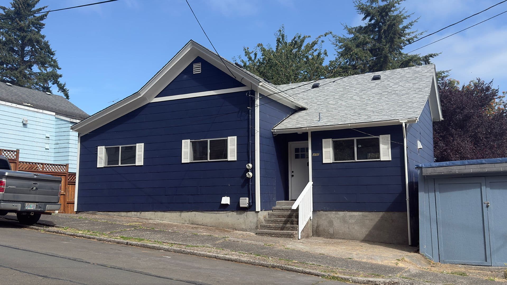 Astoria Apartment: 450 Commercial St. 1 & 2