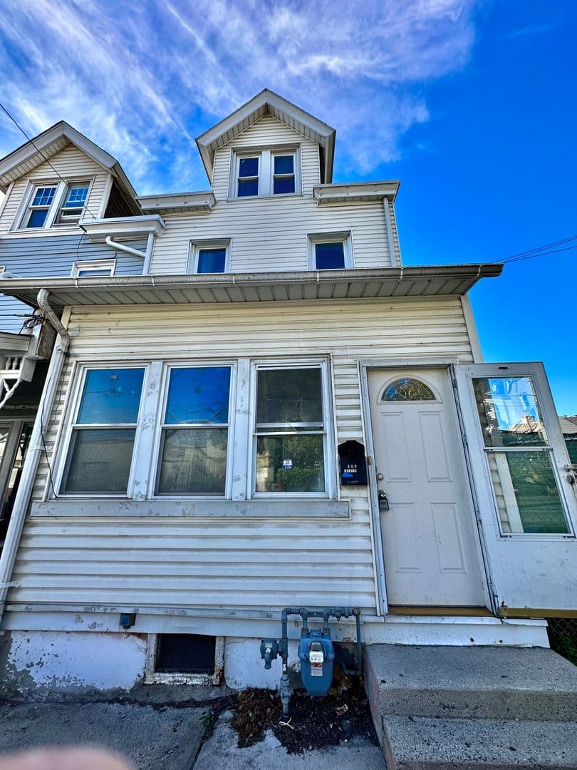 Allentown House: 438 N 3rd St.