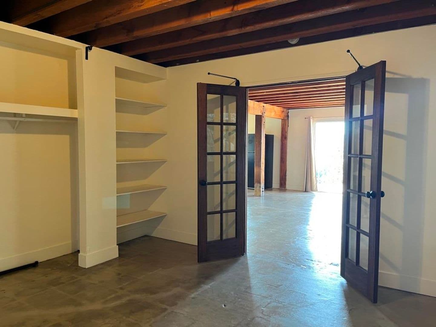 Vista Apartment: 1435 Wild Acres Road