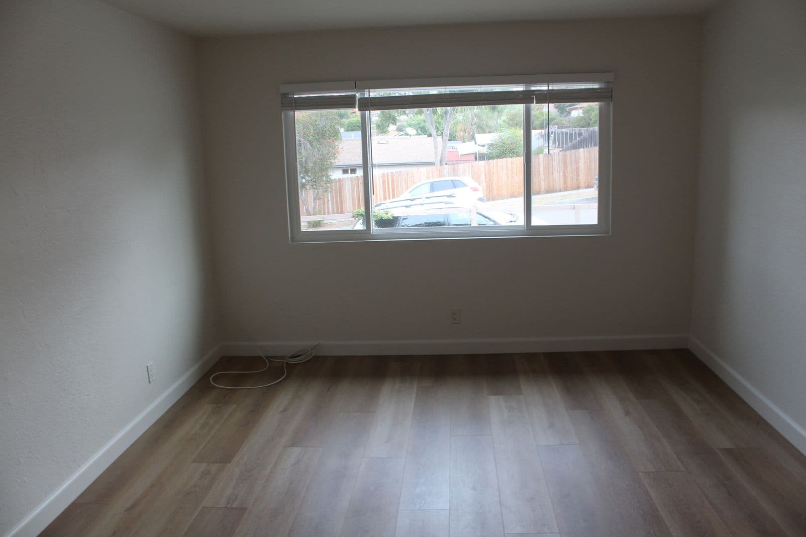 Vista House: 331 Rebecca Avenue