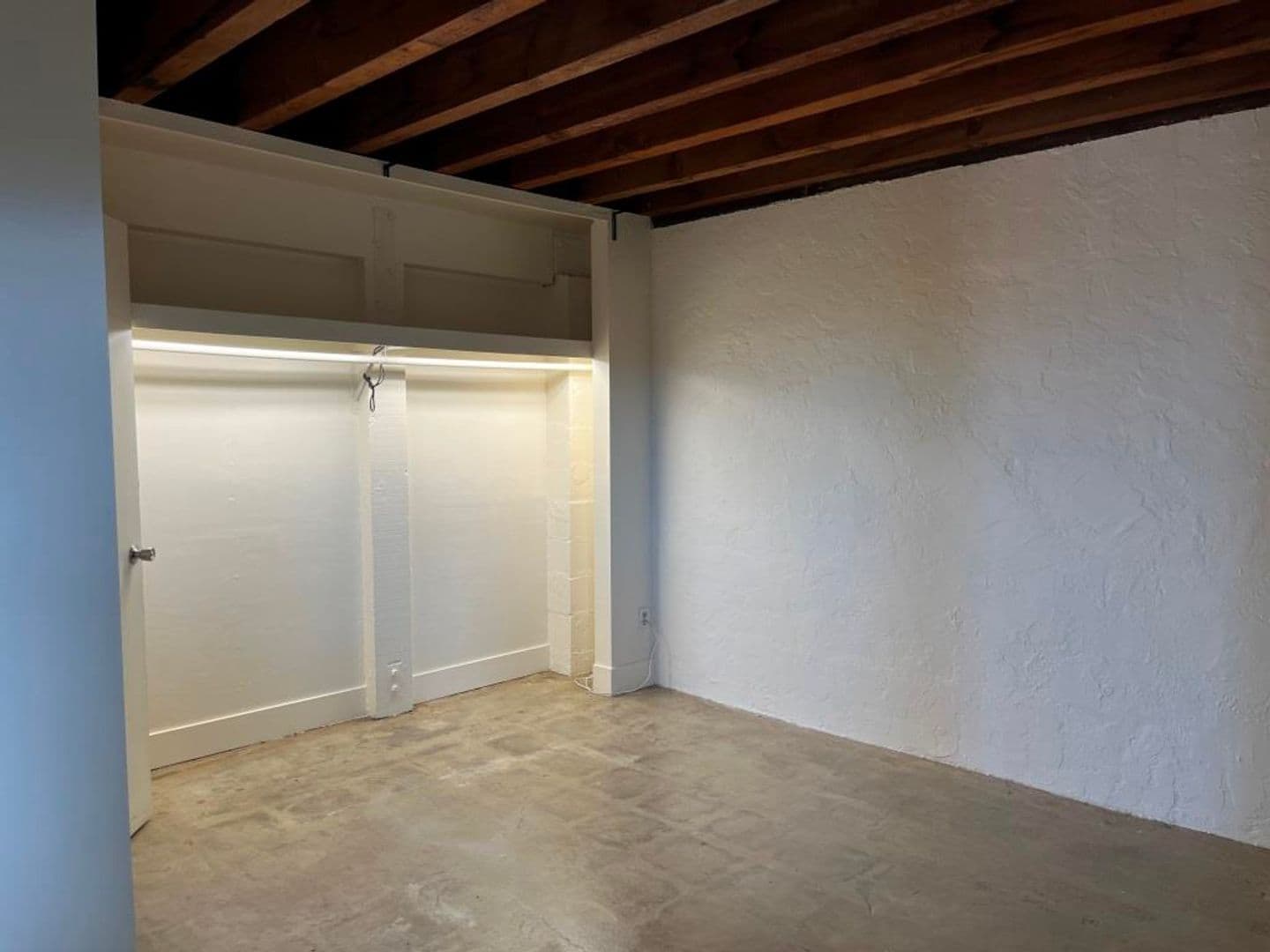 Vista Apartment: 1435 Wild Acres Road
