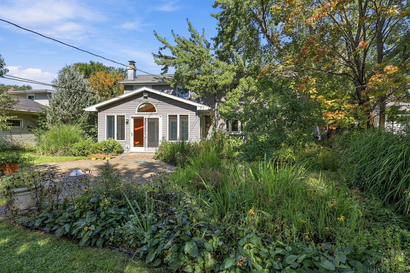 Appleton House: 939 W. Lindbergh Street