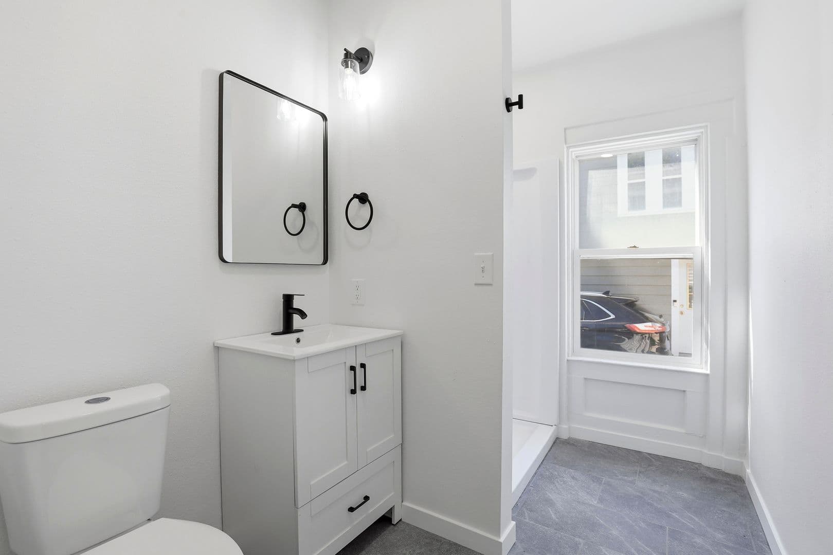 Oshkosh Apartment: 840 Jackson Street