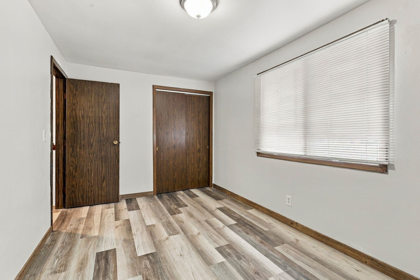 Two Rivers Apartment: 3727 Parkway Boulevard
