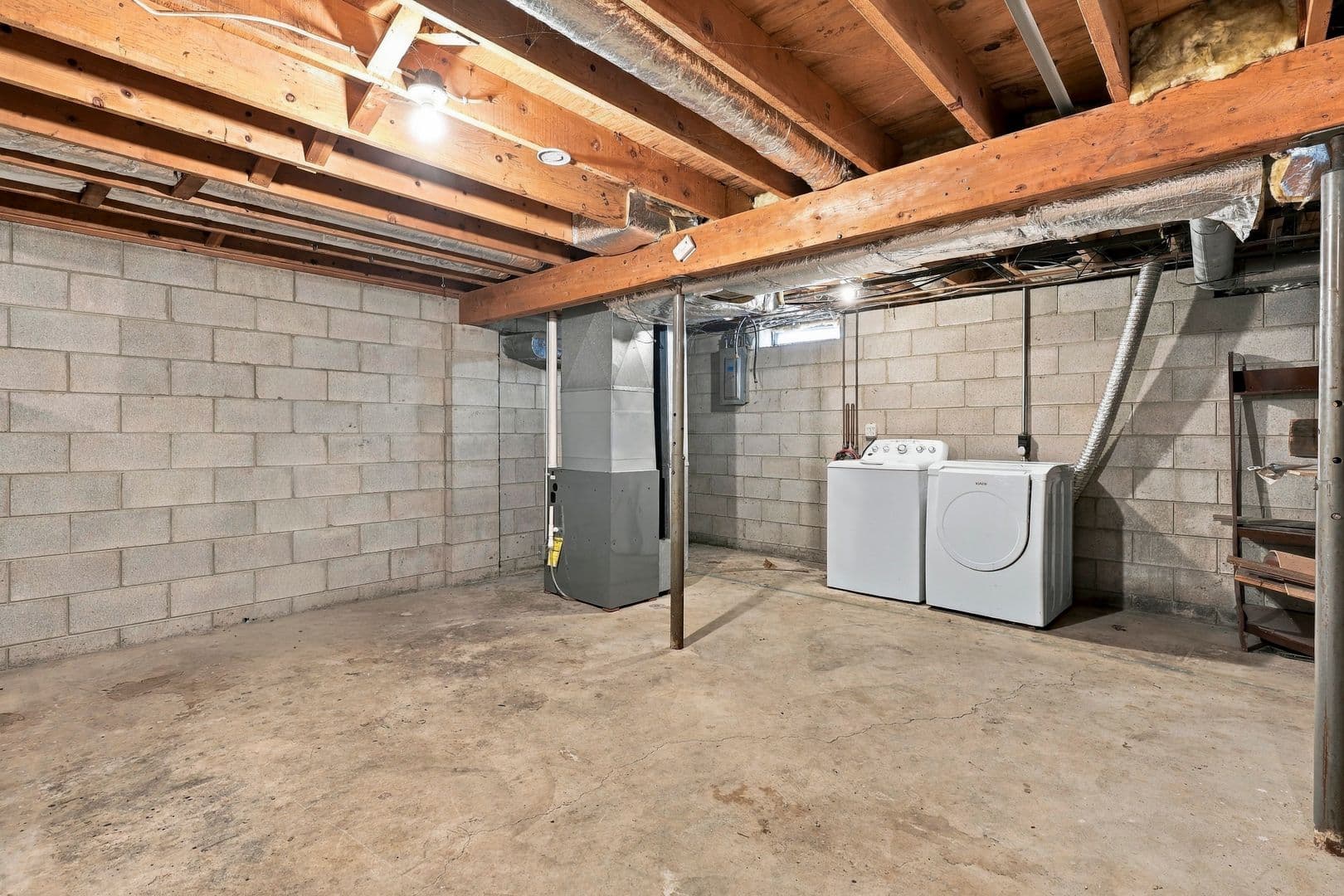 Two Rivers Apartment: 3727 Parkway Boulevard