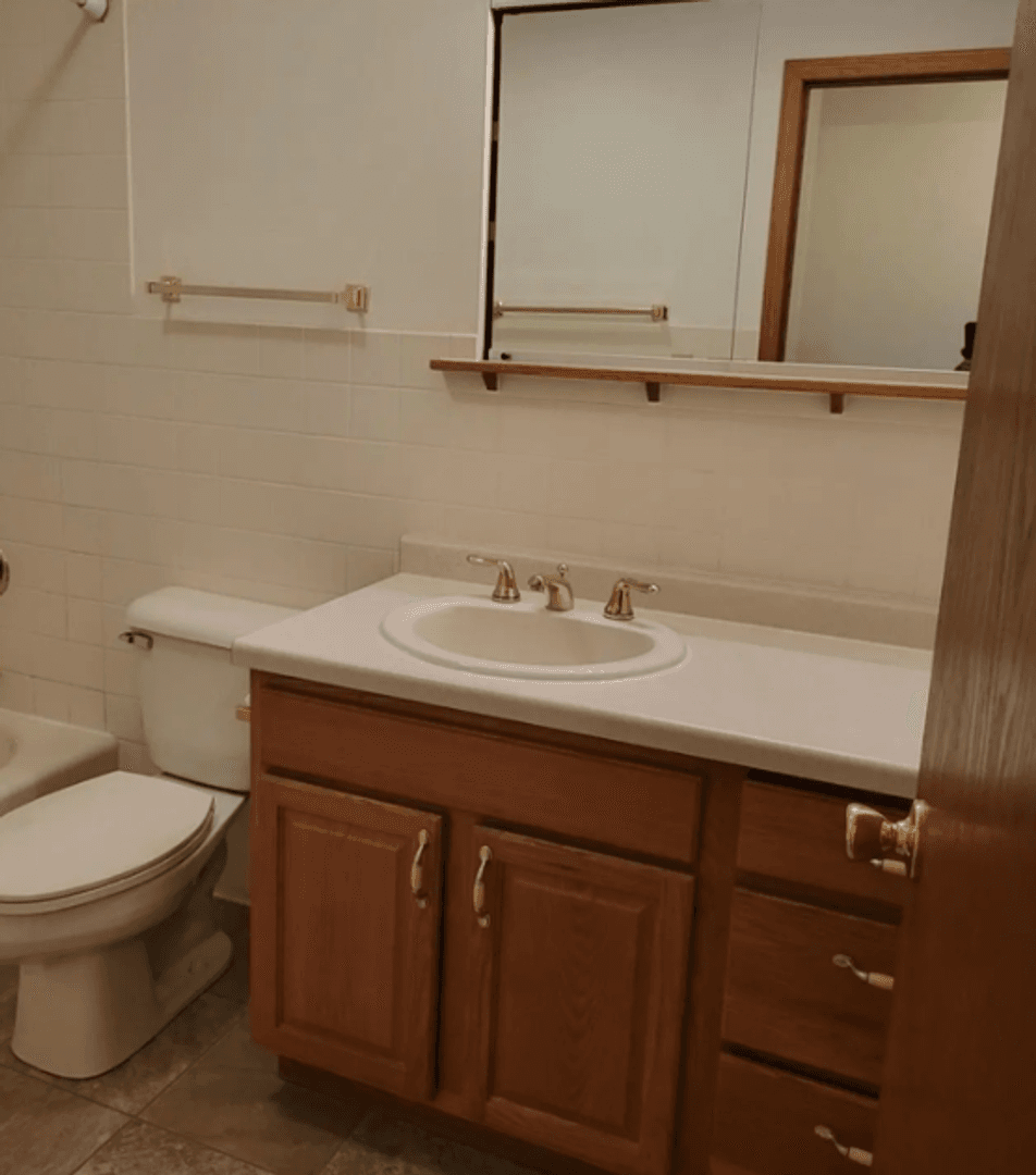 Stevens Point Apartment: 1609 Fourth Avenue