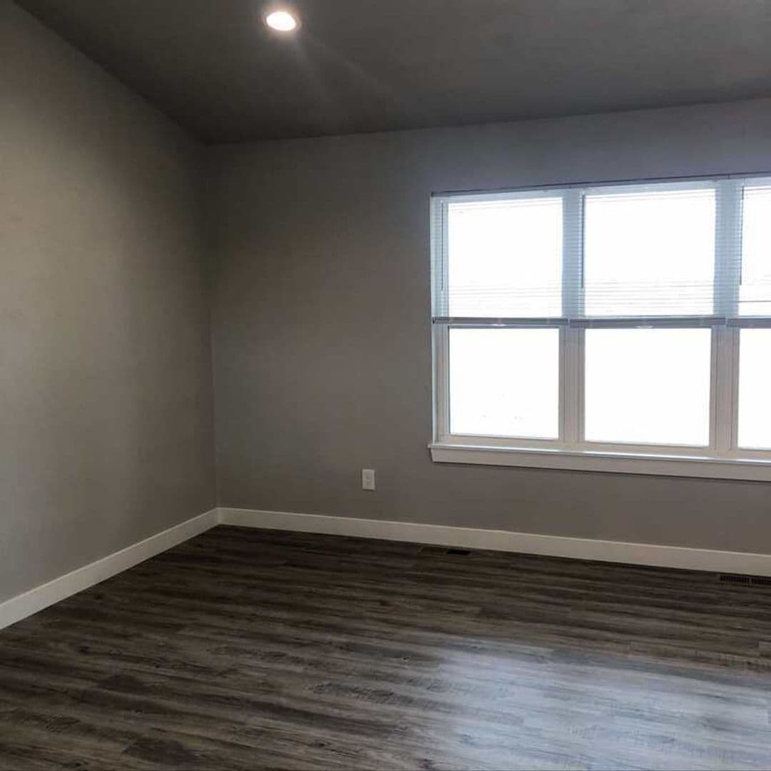 Wrightstown Apartment: 449 Longwood Lane