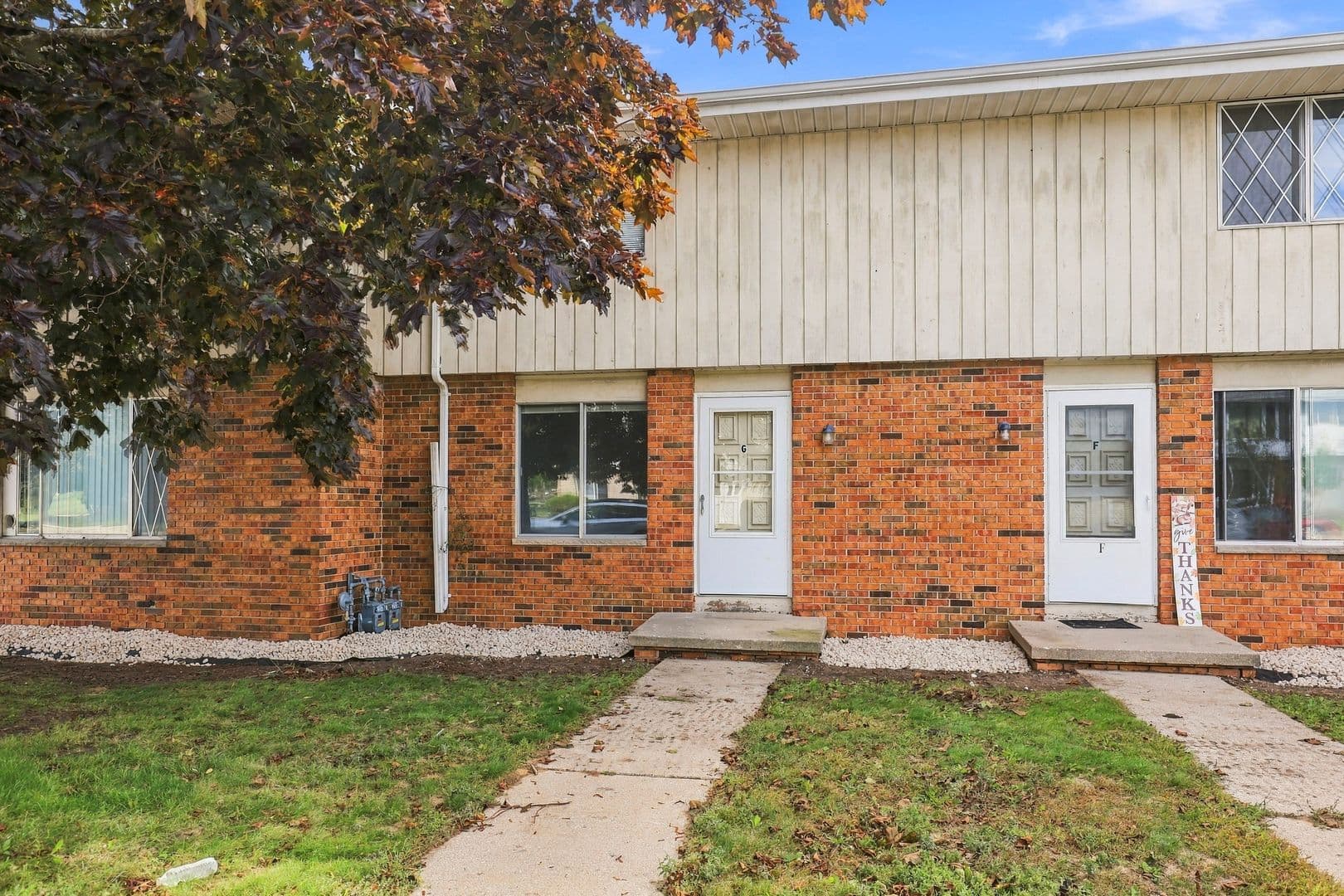 Two Rivers Apartment: 3727 Parkway Boulevard