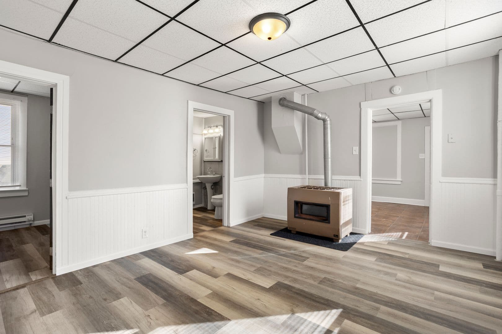 Green Bay Apartment: 1100 N. Van Buren Street