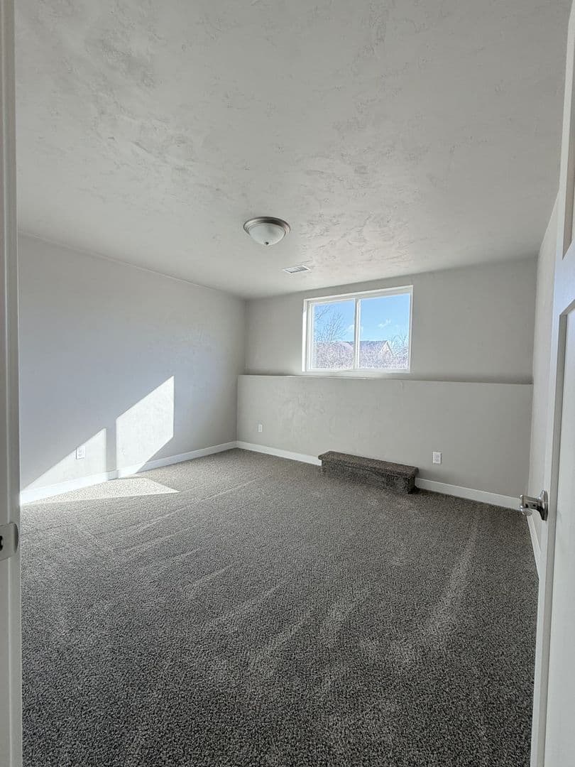 Appleton Apartment: 4786 Marlo Way