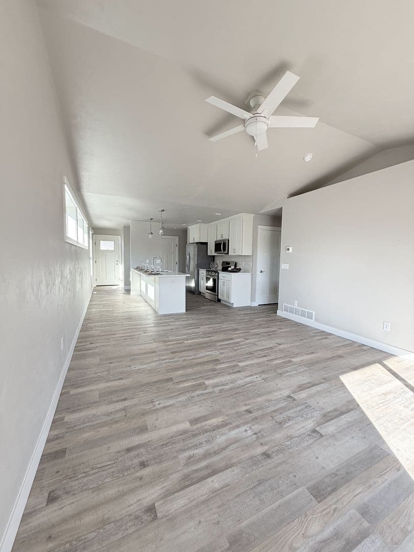 Appleton Apartment: 4786 Marlo Way